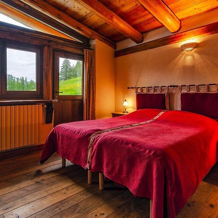 Agriturismo Il Fiocco Cesana Torinese Buitenkant foto
