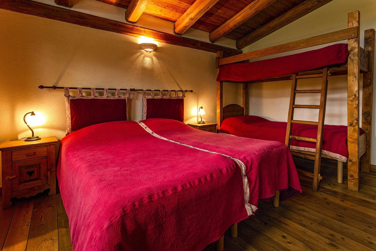 Agriturismo Il Fiocco Cesana Torinese Buitenkant foto