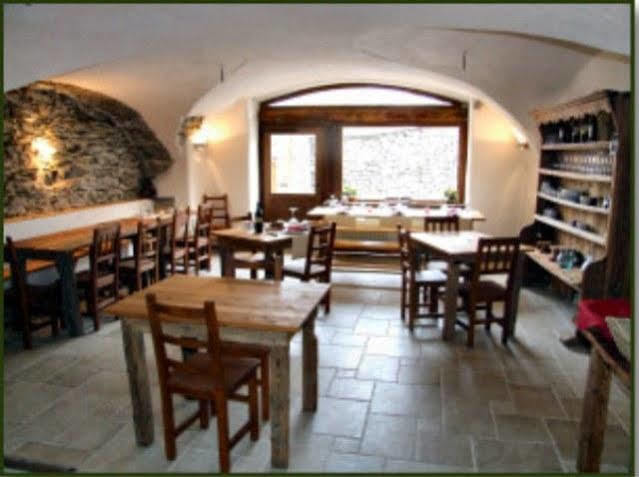 Agriturismo Il Fiocco Cesana Torinese Buitenkant foto